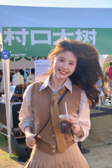 丰满女兵伦理播放